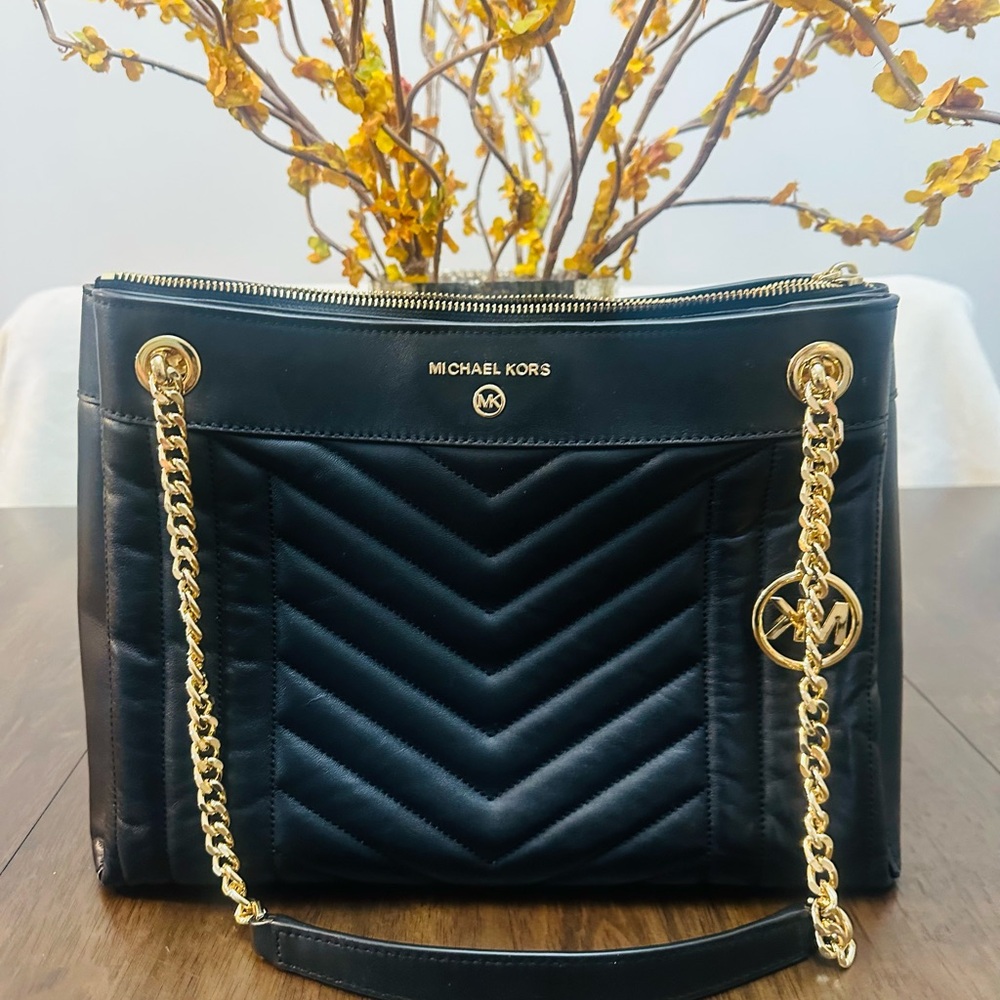 Michael Kors Black Chevron Shoulder Bag with Gold Chain